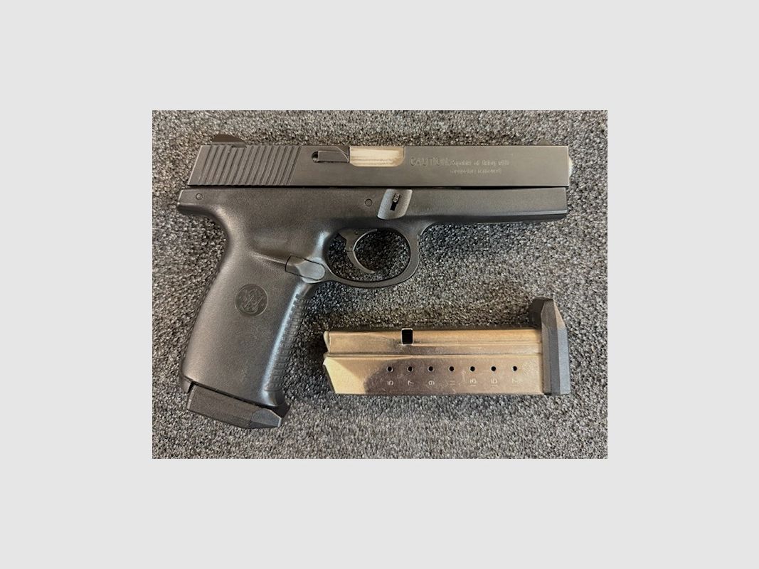 OCC - Pistola Smith & Wesson Sigma 9x19 + 1 caricatore, immagine 2 di 2