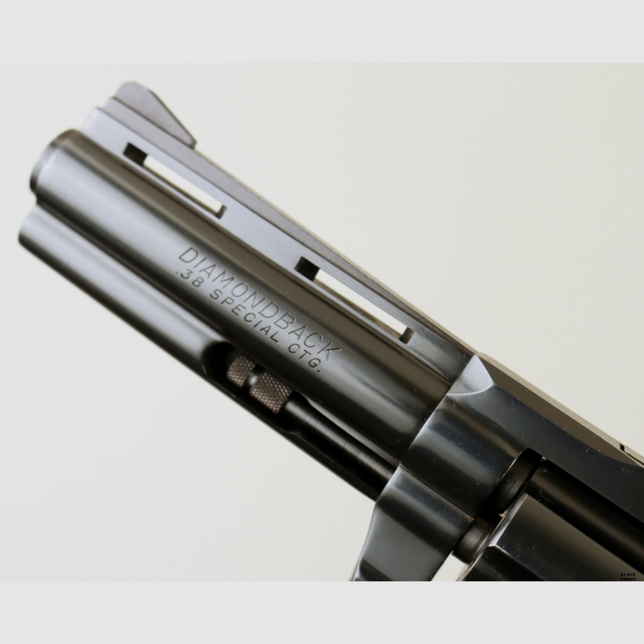 Revolver Colt mod. Diamondback Kal. 38 spe. Matr. D18709, Bild 6 von 9