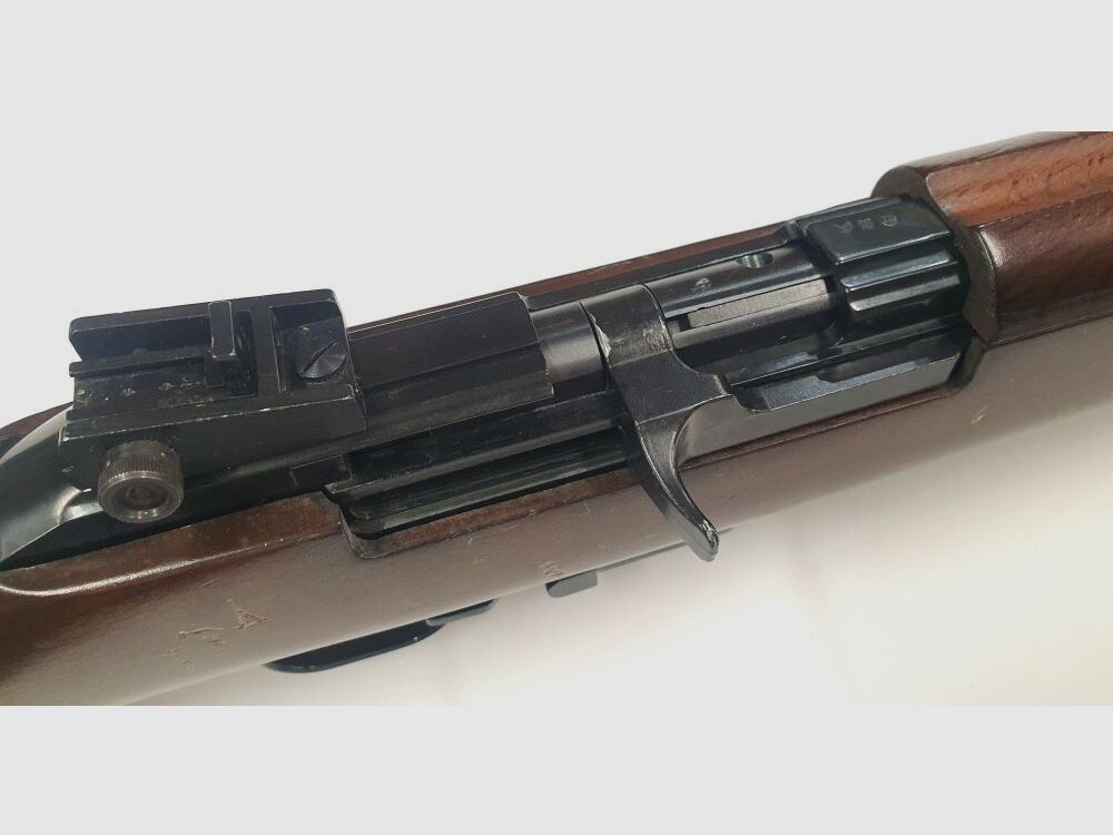 ERMA Halbautomatische Büchse EGM1 Mod.70 .22lr