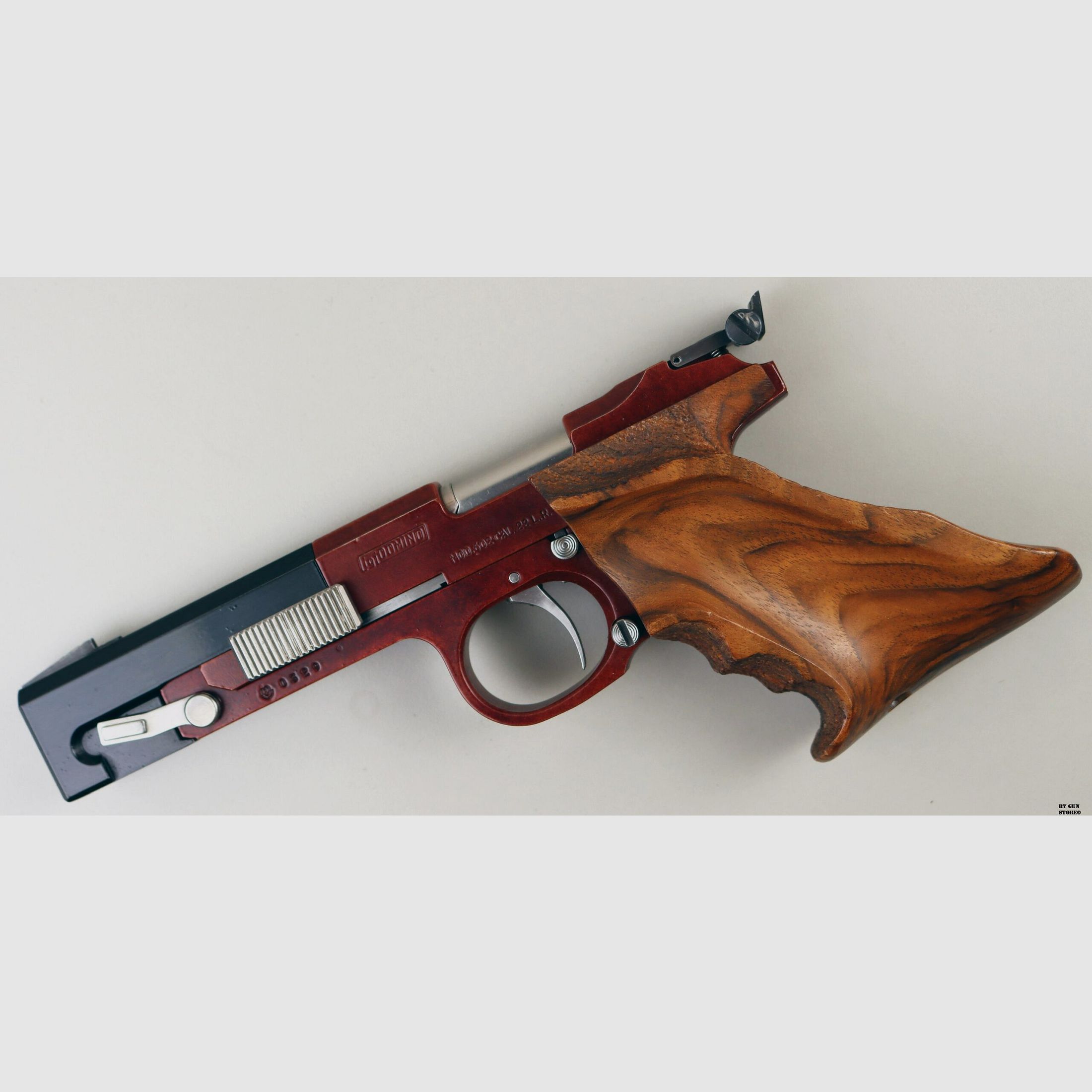 Pistola IGI Domino mod. 602 cal. 22 LR nº de serie 0329, imagen 2 de 11