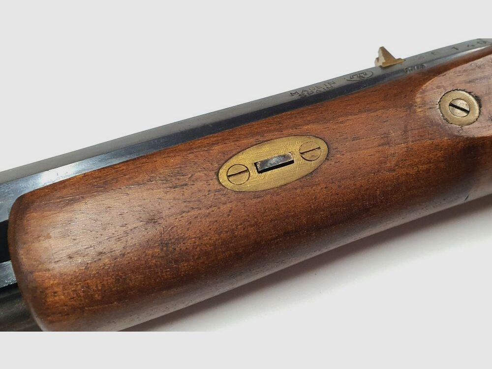 Pistolet perkusyjny Mendi