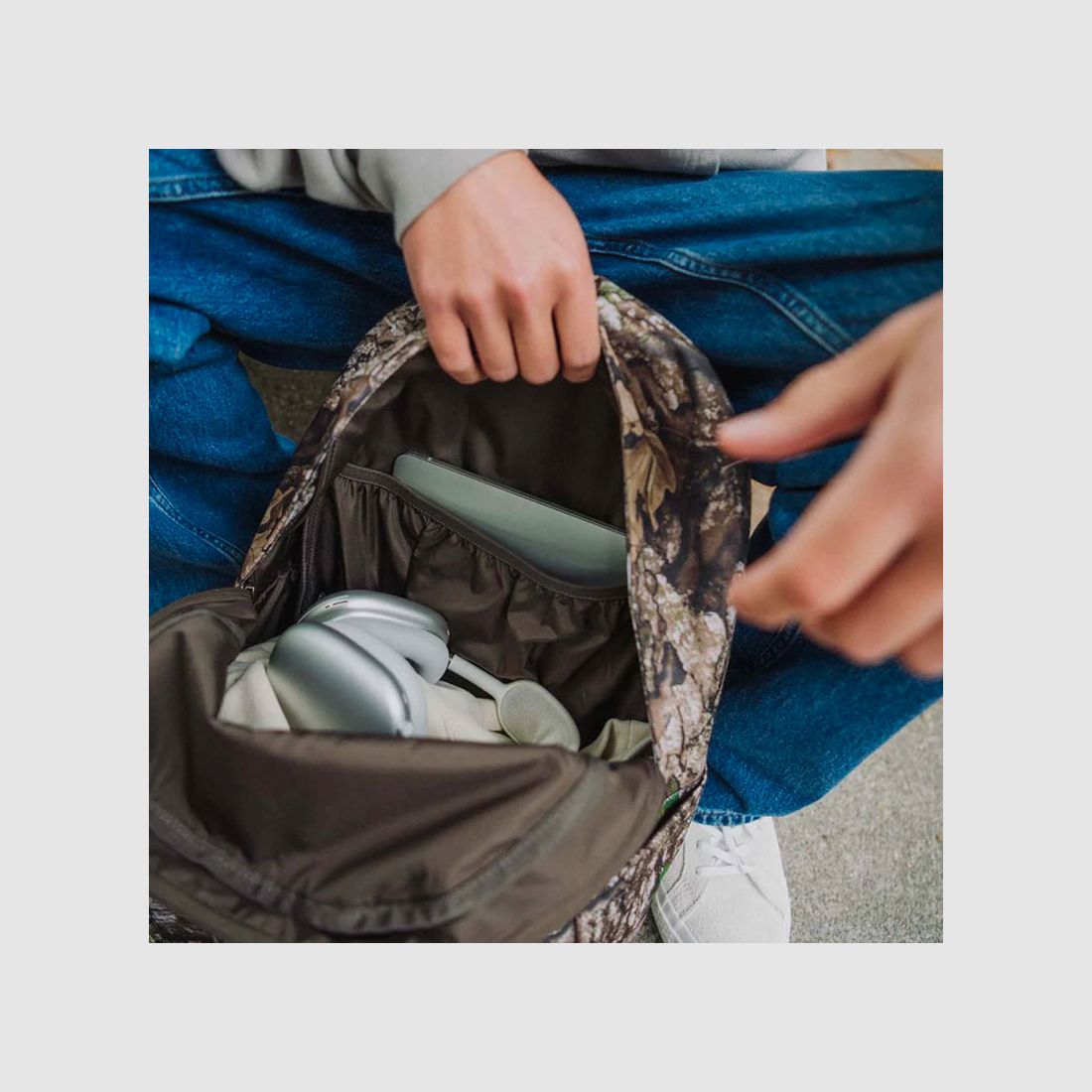 Rucksack – HERSCHEL – CLASSIC™ RUCKSACK | XL – 30L | Realtree® APX™ Tarnmuster, Bild 6 von 8