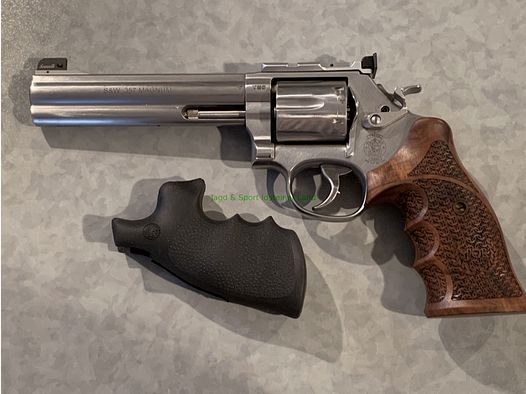 Smith & Wesson Mod 686-6 "Pilum"