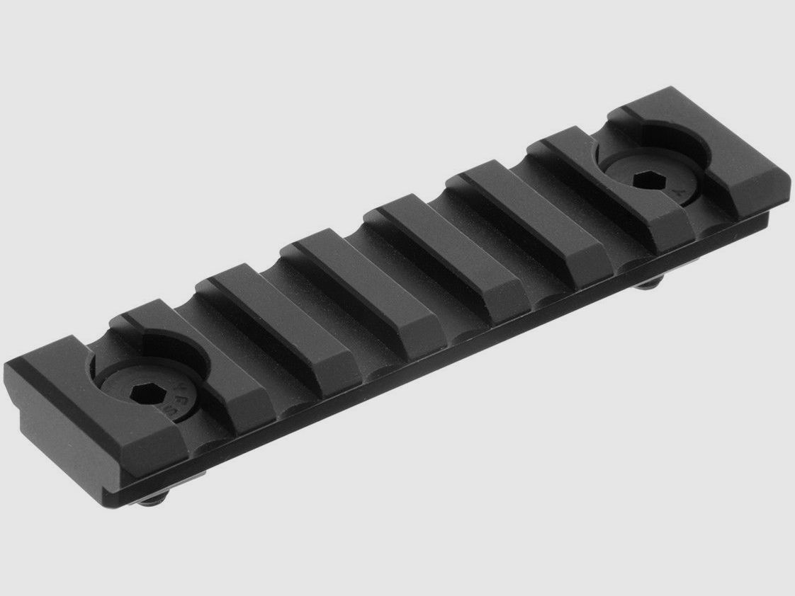 UTG PRO 7 Nuten Picatinny Schienenelement M-LOK