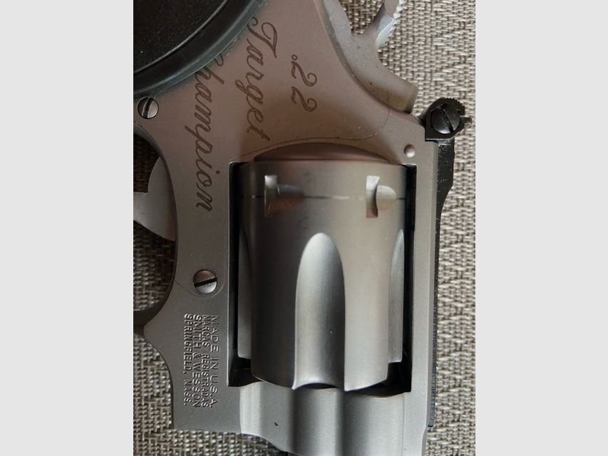 S&W - Smith & Wesson Revolver Mod. 617 6 Zoll 22lfb