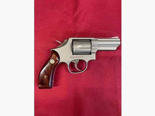 REVOLVER SMITH & WESSON LADY SMITH 357 MAG.