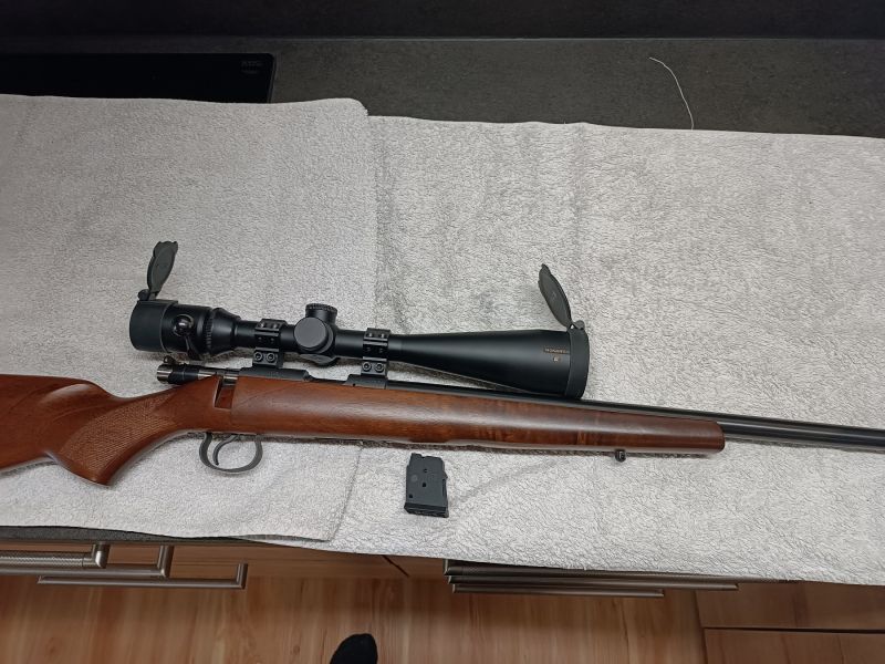 cz 452 2e 22lfb. schwerer Lauf mit Nikon Monarch e 6-24 x50 matte FCD