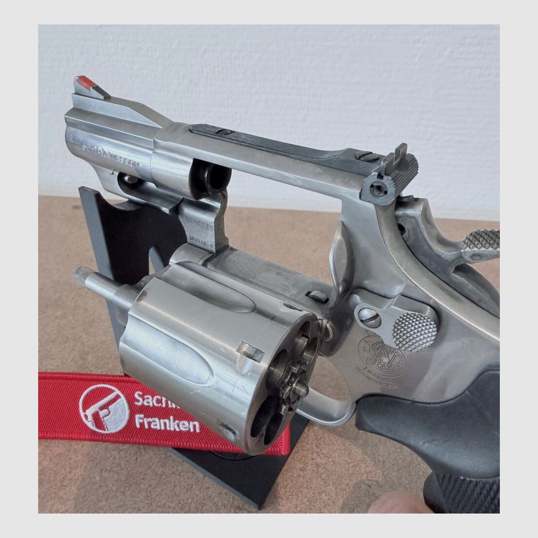 Smith & Wesson 66-4