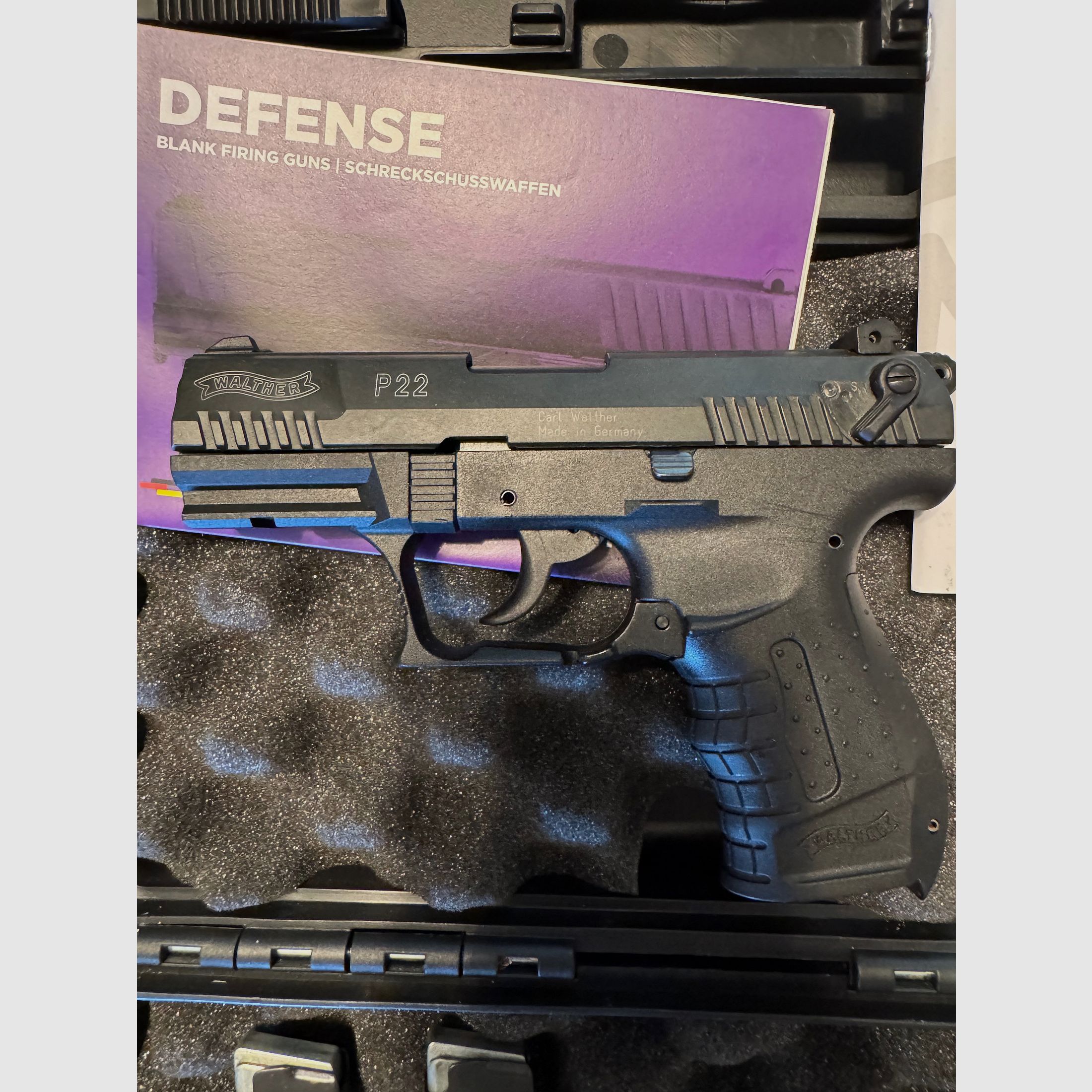 Walther P22 Gas-Signal cal. 9mm P.A.K.