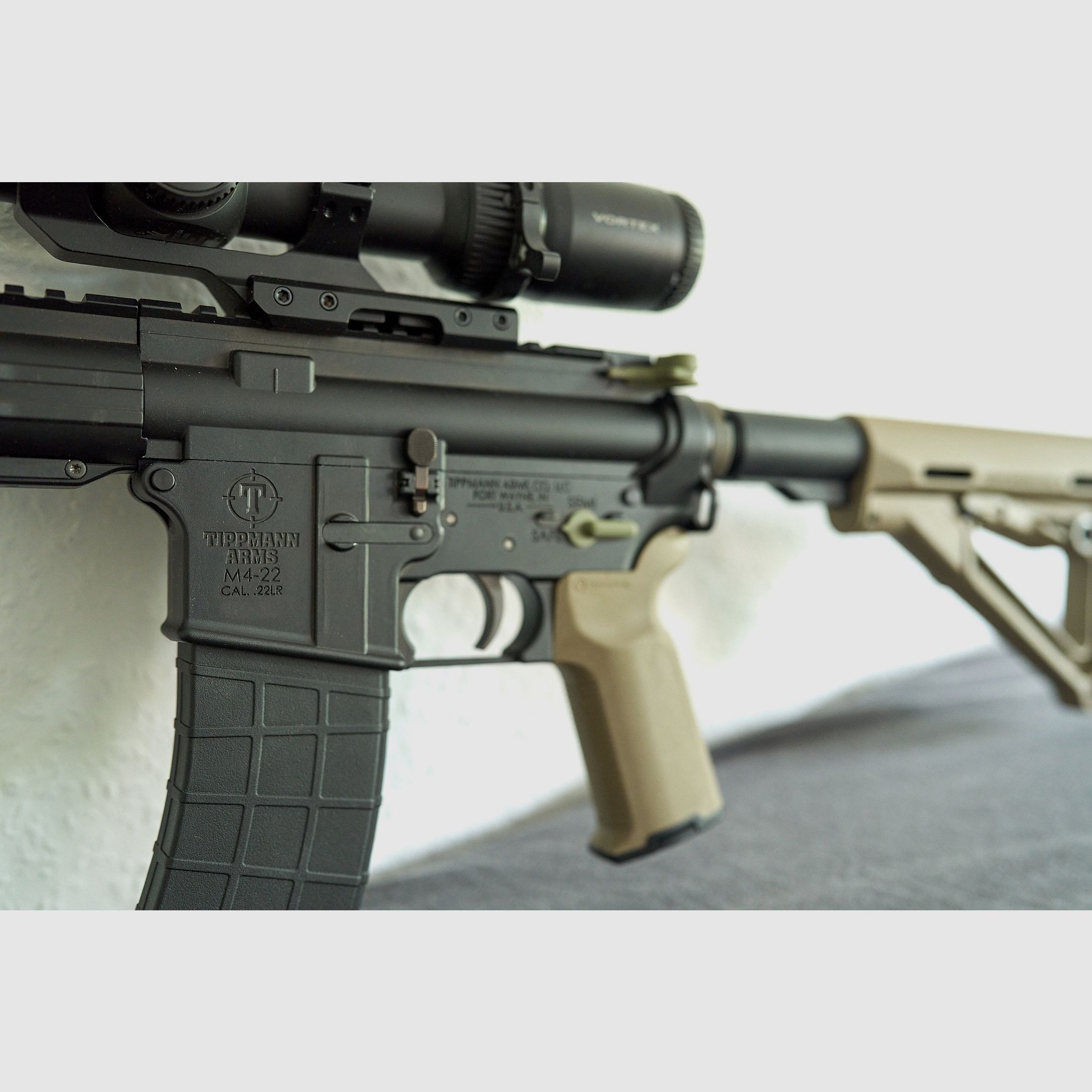 Tippmann Arms M4-22 LTE OD-Green .22 lr – ottime condizioni, circa 25 colpi, accessori Vortex/Hera/Magpul