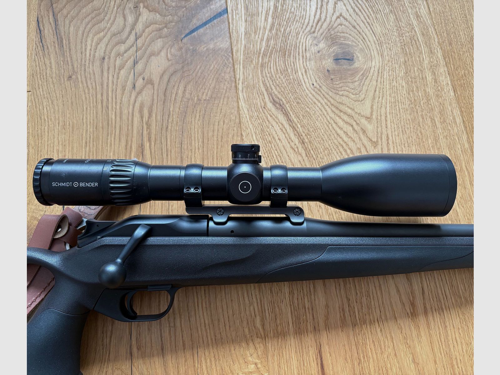 Blaser R8 Professional Success mit Schmidt & Bender 4-16x56 Polar neu