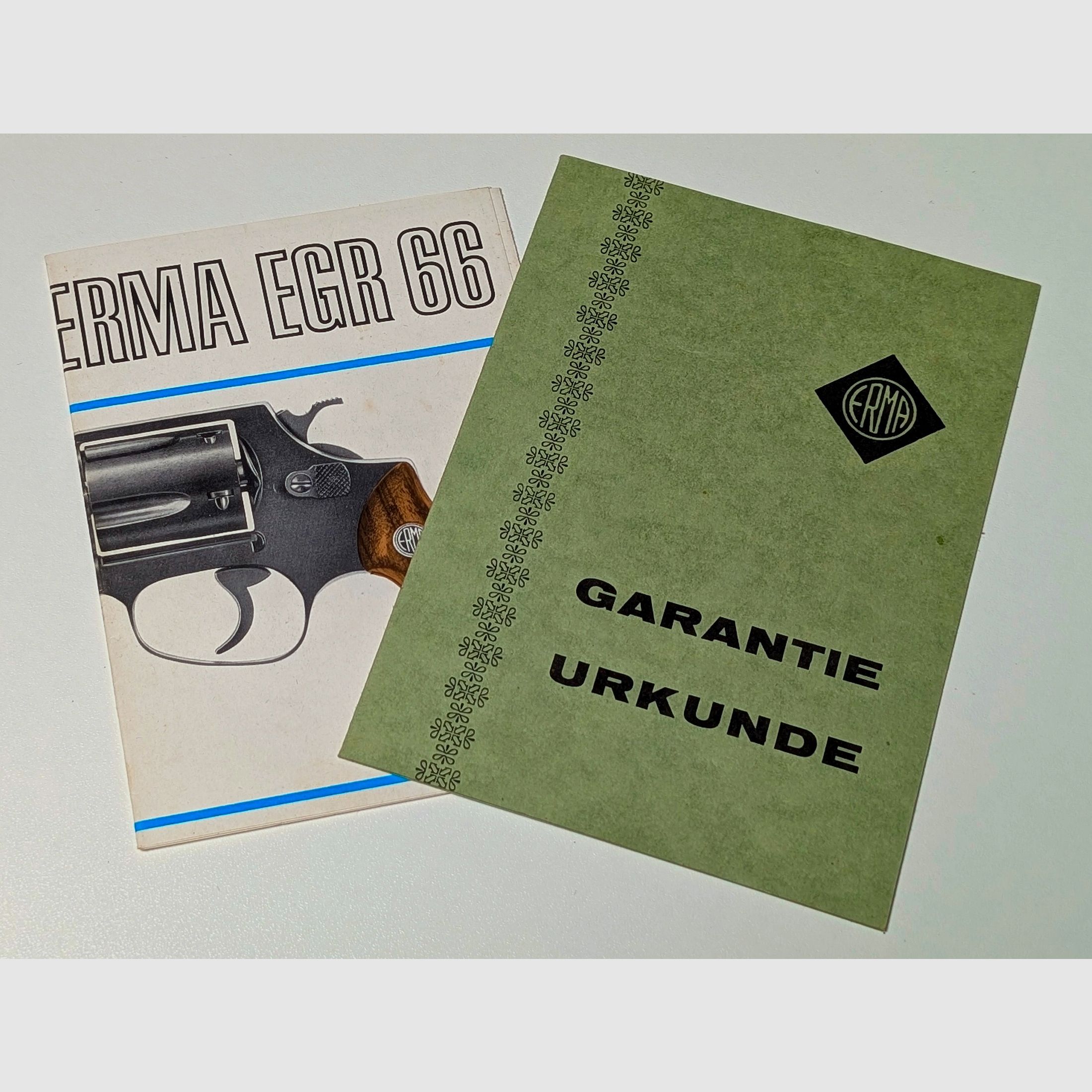 Pistola de fogueo ERMA EGR66