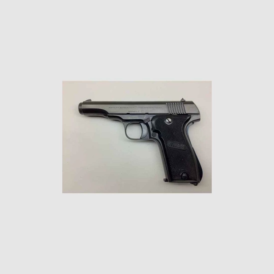 Pistole MAB Mod.D Kal.7