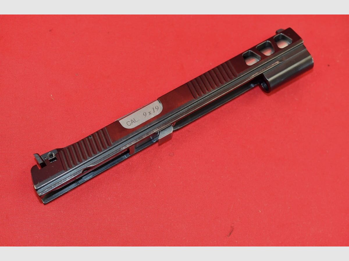 #6589 PISTOLET PARDINI GT45, kal.45 ACP / 9x19, zdjęcie 24 z 33
