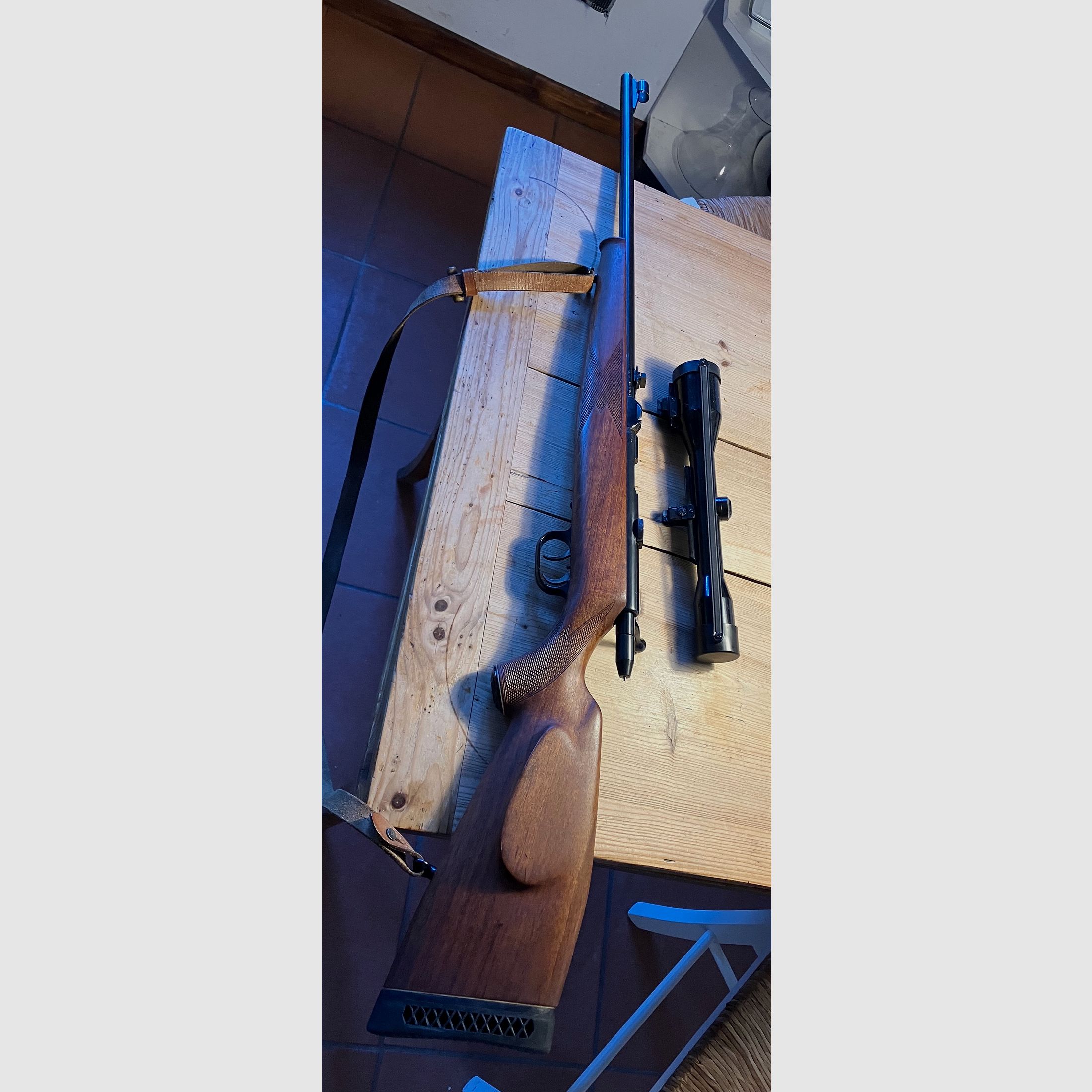 Krico Repetierter .22 Winchester Magnum