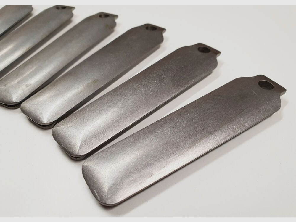 Neufertigung für MAUSER K98 Magazinboden Stahlausführung Neufertigung für MAUSER K98 , weißfertig