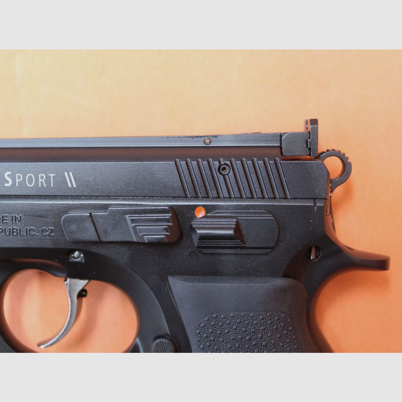 CZUB/ Armi Oschatz Ha.Pistola 9mmLuger Armi Oschatz CZ 75 Sport II DA/SA Grilletto 6" canna/ mira sportiva (9mmPara/9x19)