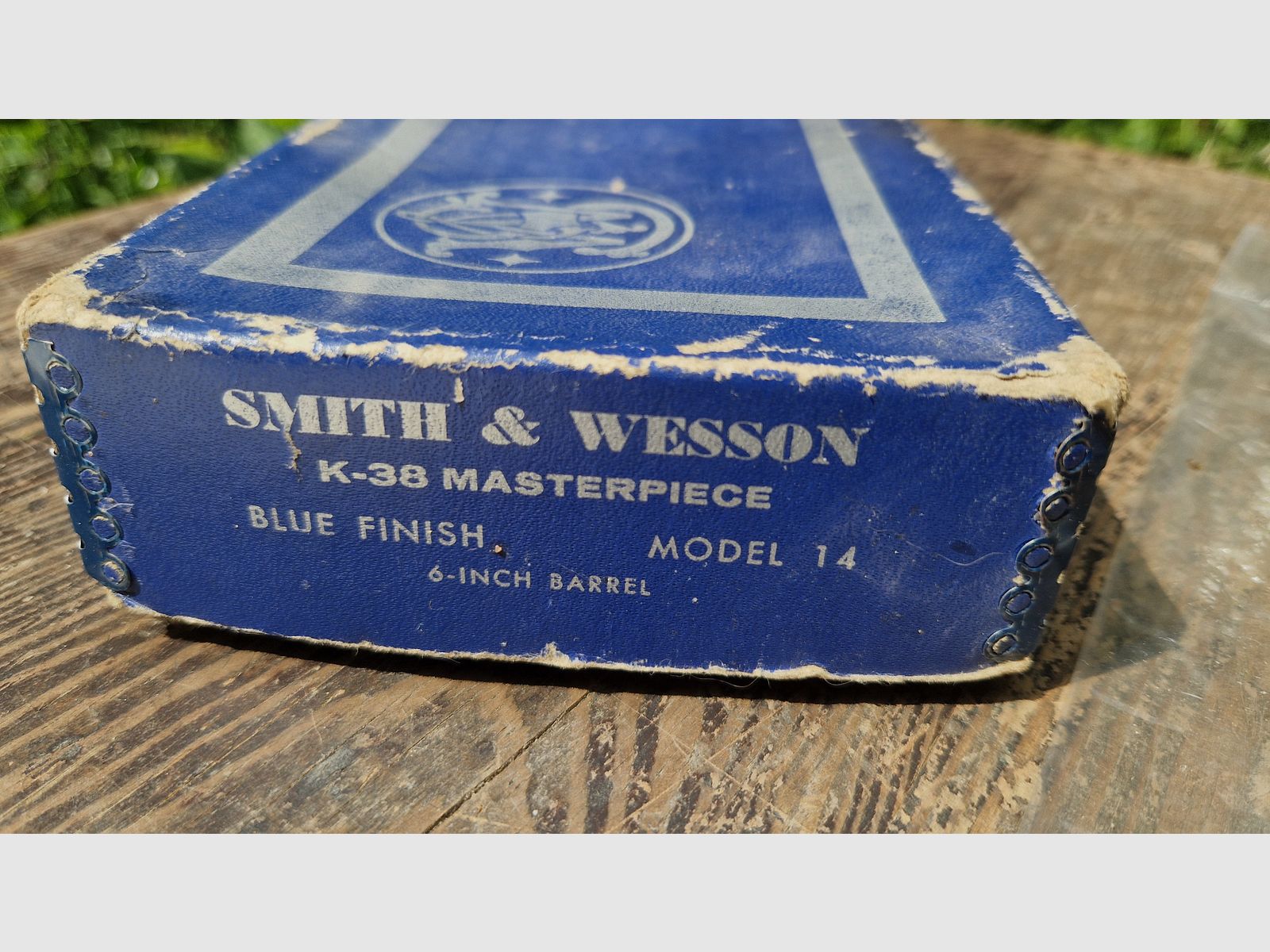 1955 VTG SMITH & WESSON MOD 14 MOD 17 ALTER KARTON SCHACHTEL MIT EXPLOSIONSZEICHNUNG UND ZUBEHÖR