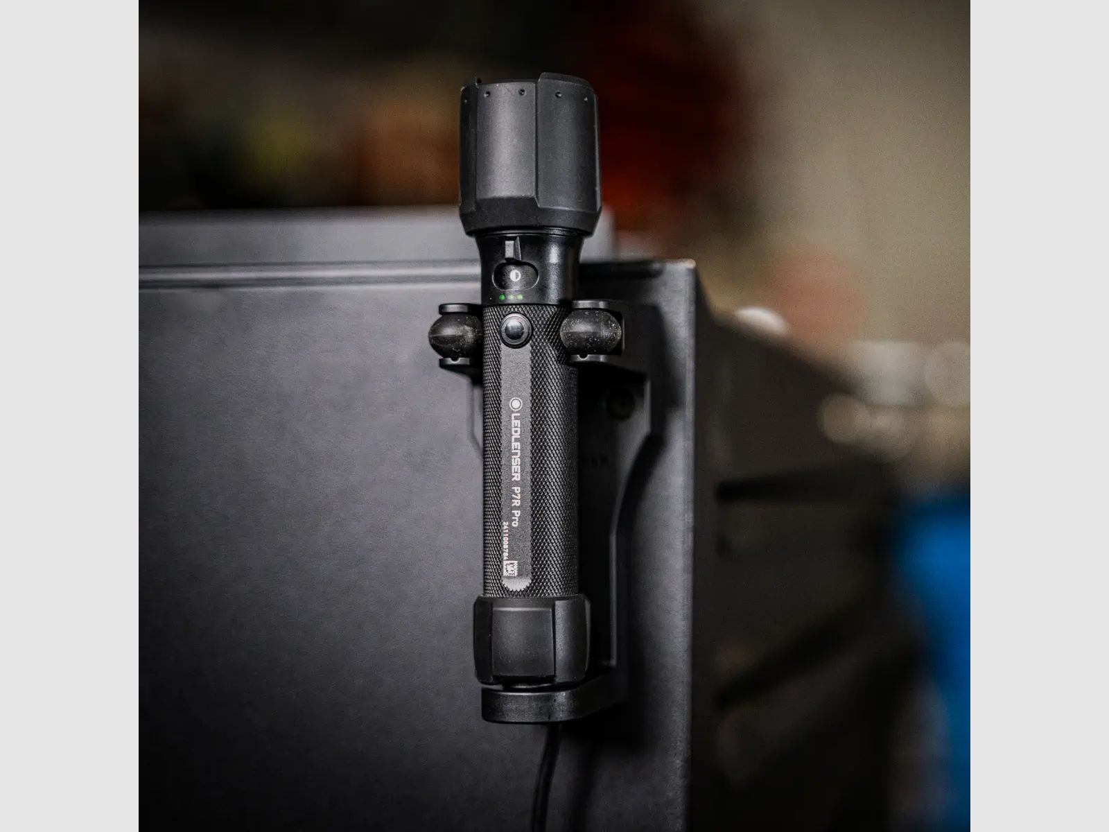 Latarka Ledlenser P7R Pro