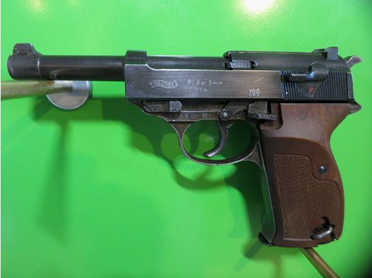 Walther P38 (P.38), WaA 359, 9 mm Luger, Walther/Zella-Mehlis,  Schlitten P1      #72-