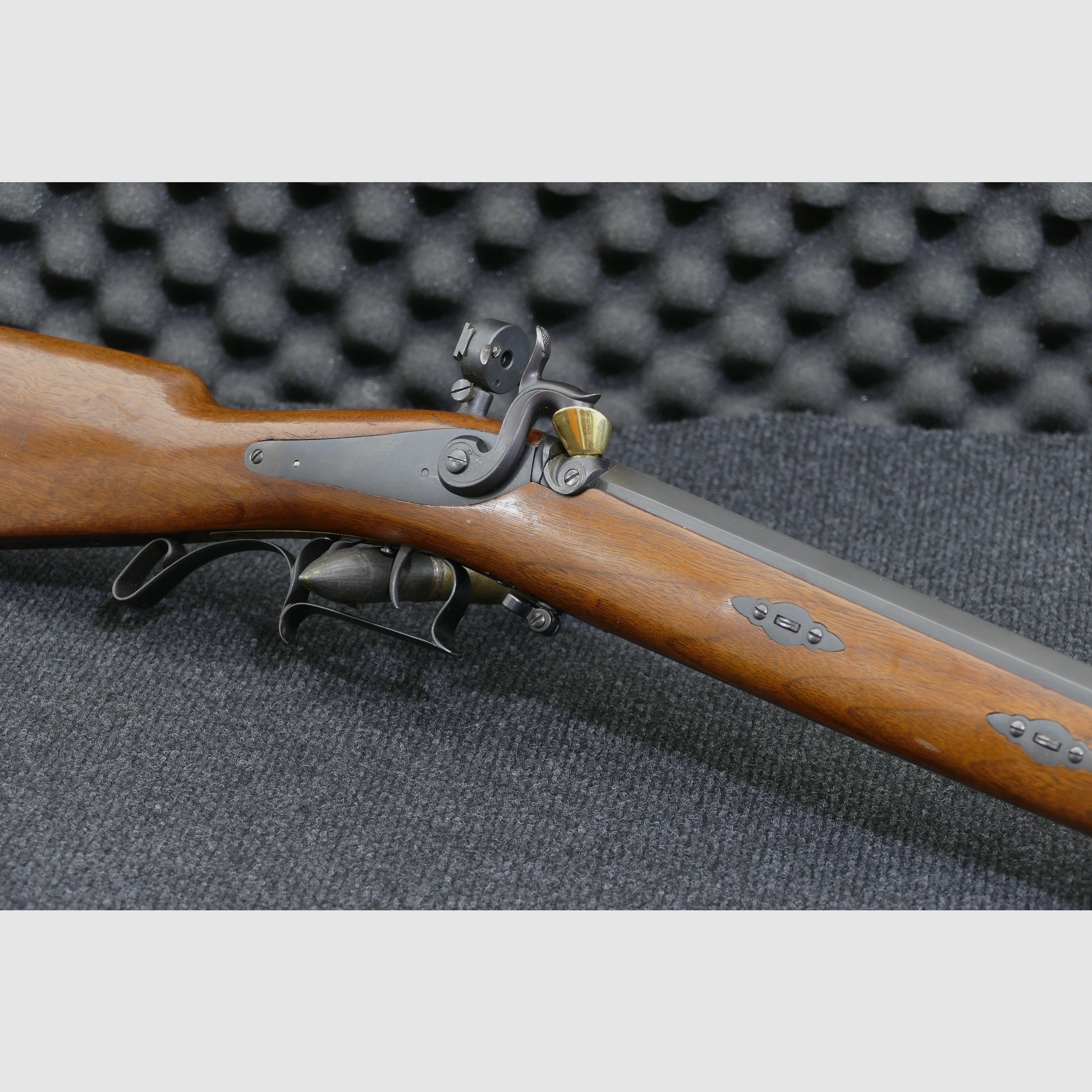 Davide Pedersoli Vorderlader Gewehr Tryon Rifle (Model S.229) uitvoering Creedmoor, .45 zwartkruit, zeer goed onderhouden