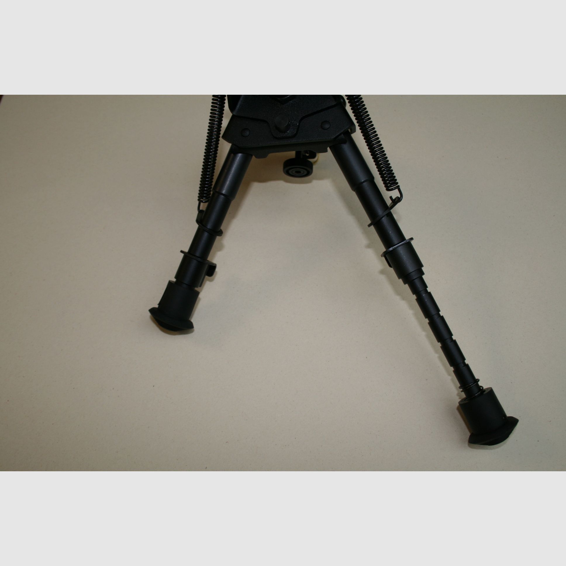 BIPIED Typ Harris kurz verstellbar von 6" bis 9", Bild 4 von 5