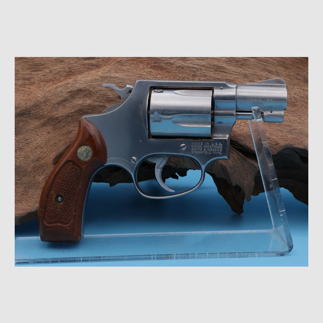 Smith & Wesson 60