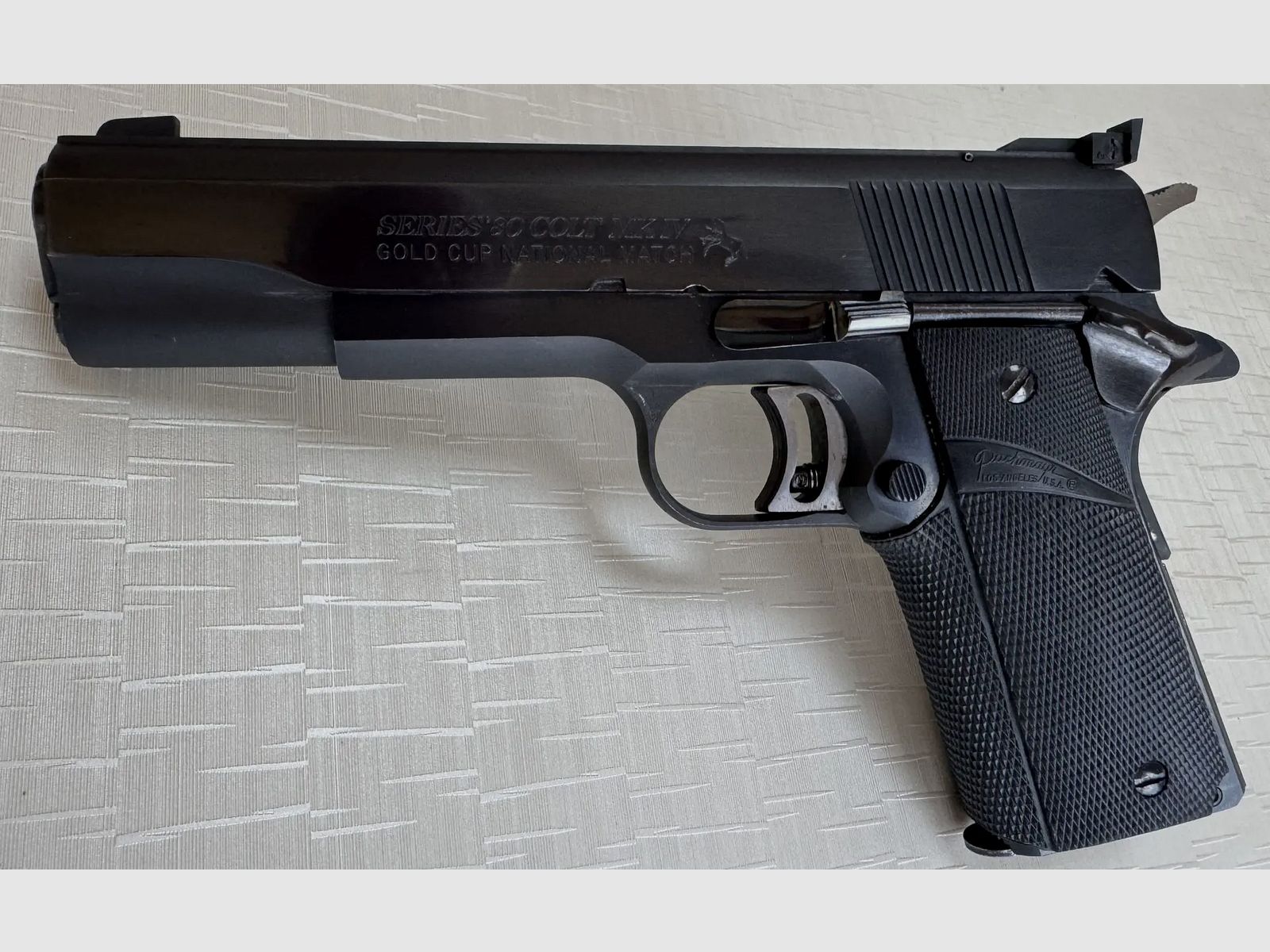 Colt Gold Cup National Match Series 80 MK IV Kal. .45ACP
