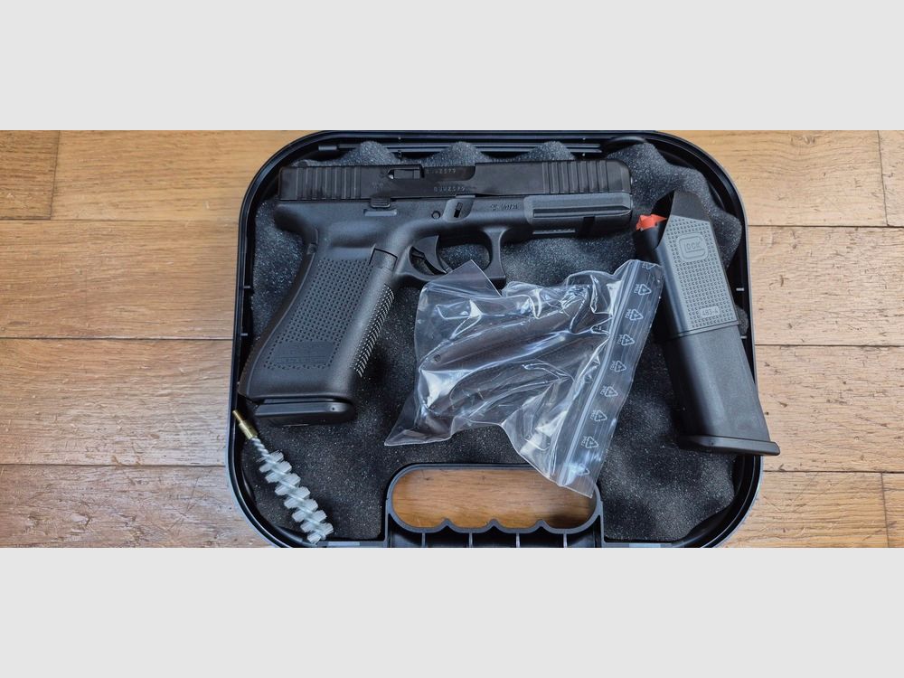 SONDERPREIS! Glock 17 Gen5 FS Pistole – 2 Magazine 17 Schuss – Kal. 9X19 – Der große Klassiker der Marke! – NEUE WAFFE!, Bild 6 von 10
