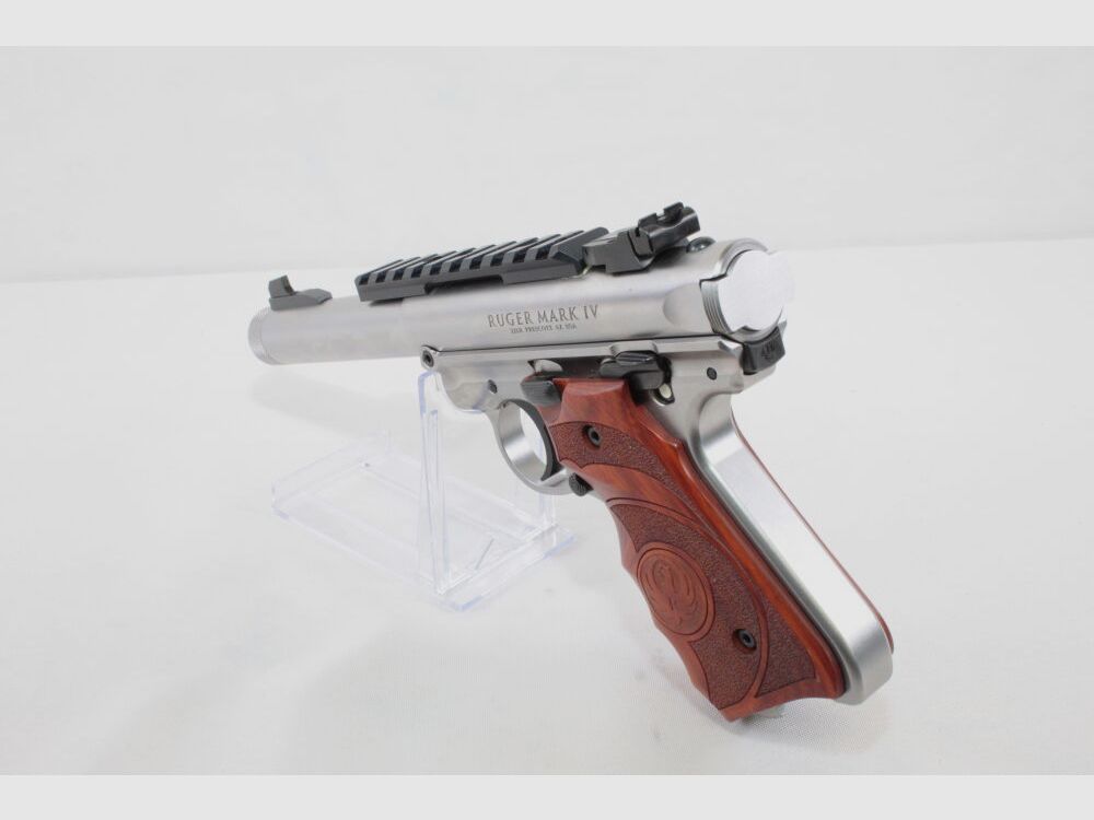 Ruger Mark IV Target - .22 lfb