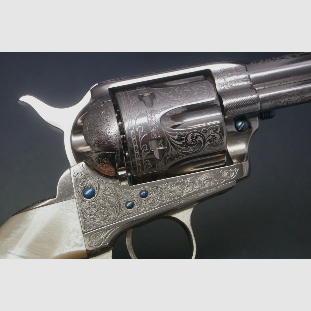 Uberti Cattleman Roosevelt vernickeld 44-40, afbeelding 2 van 6