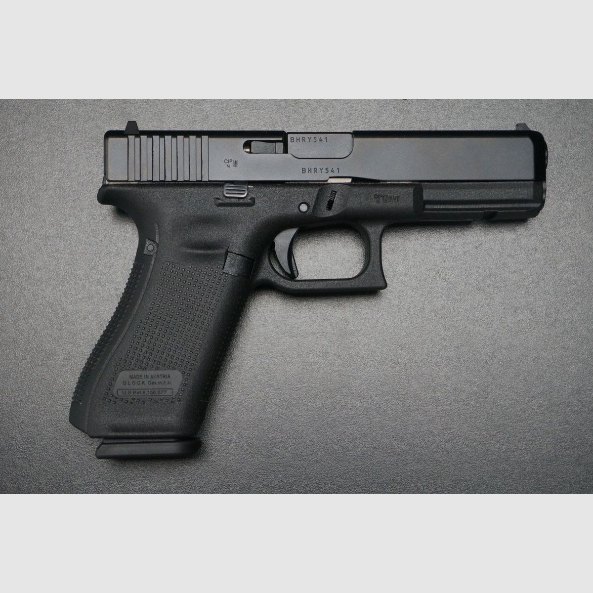 Glock 17 Gen5 neuwertig, Bild 1 von 7