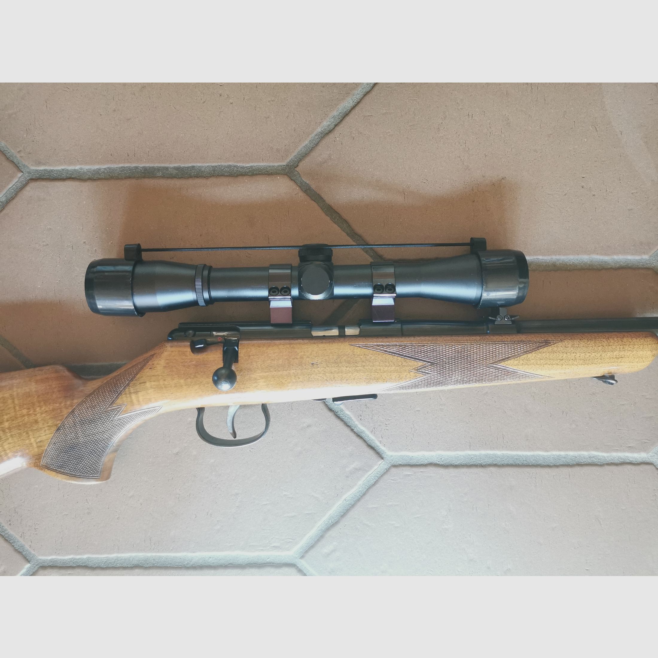 KK Gewehr .22lr Anschütz mit Zielfernrohr 4x32