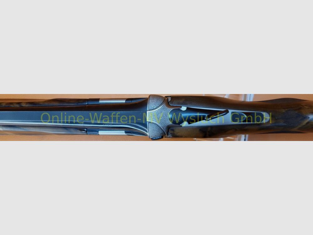 Like new! Beretta DT10 Trident Trap