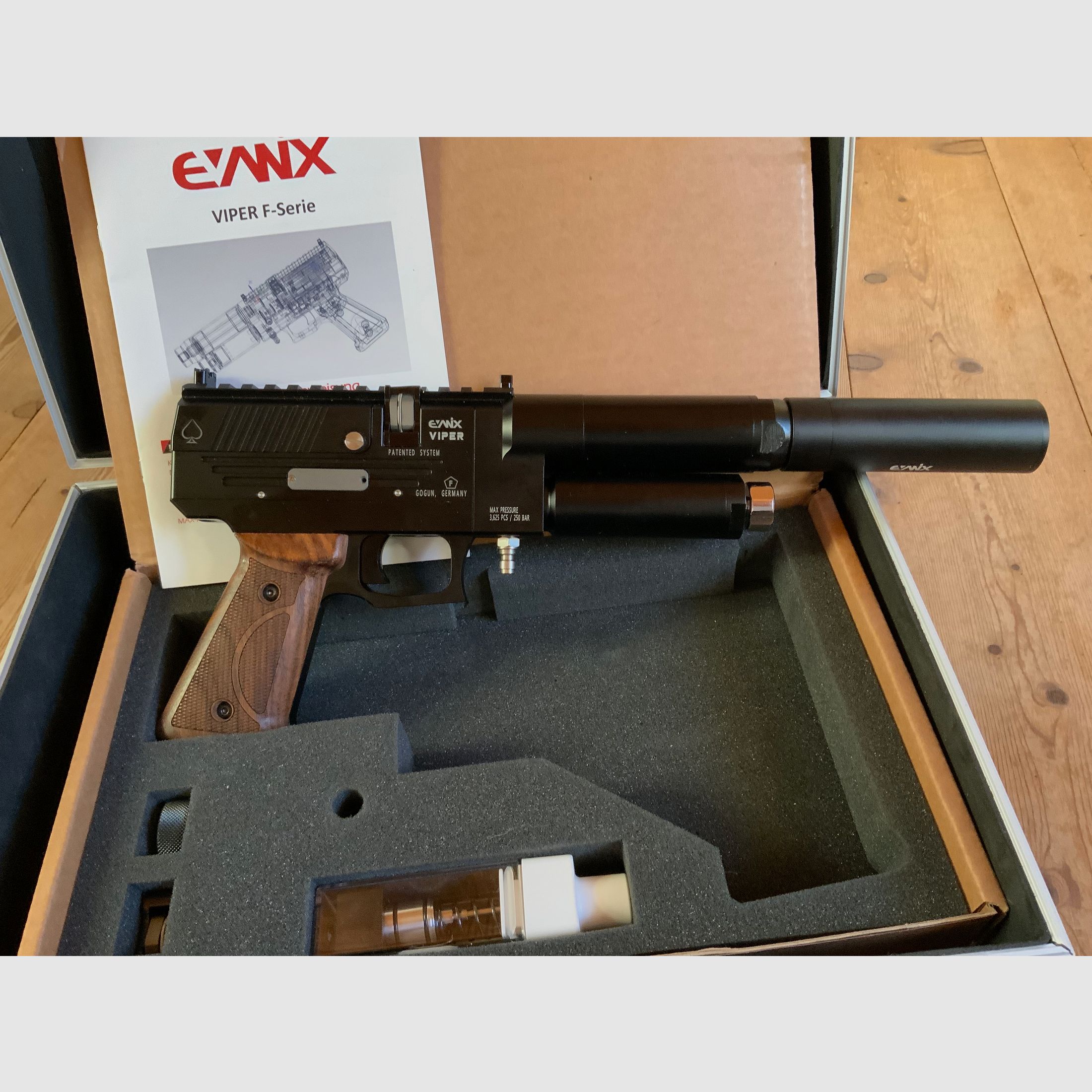 Pistolet à air comprimé PCP Evanix Viper Cal. 22 F Série