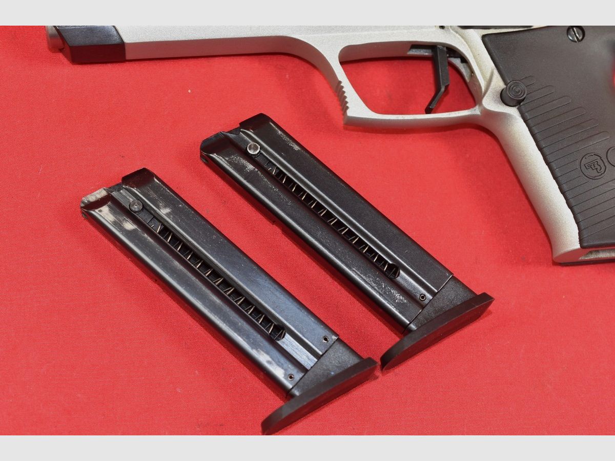 #8499 CZ 122 SPORT Pistola, año 1998, cal. .22 LR, imagen 16 de 22