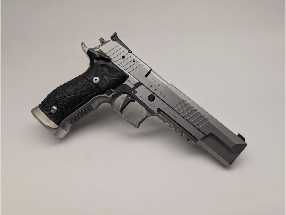 X-Six Supermatch Sig Sauer 9mm Wyprodukowano w Niemczech