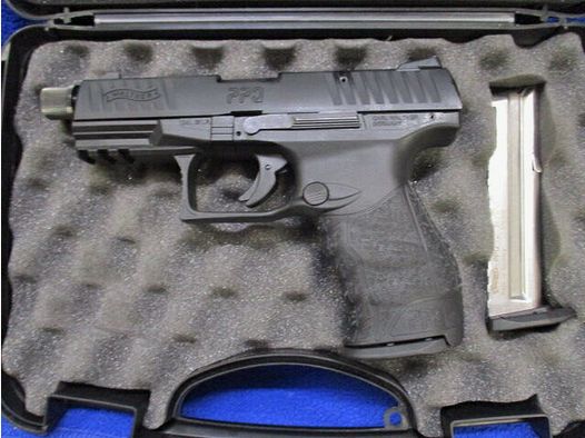 Pistola Walther PPQ .22 con filettatura della volata