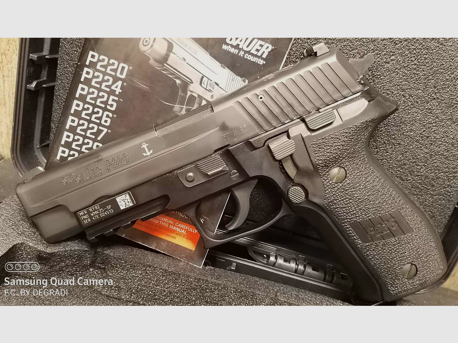 SIG SAUER P226 MK25, immagine 4 di 4