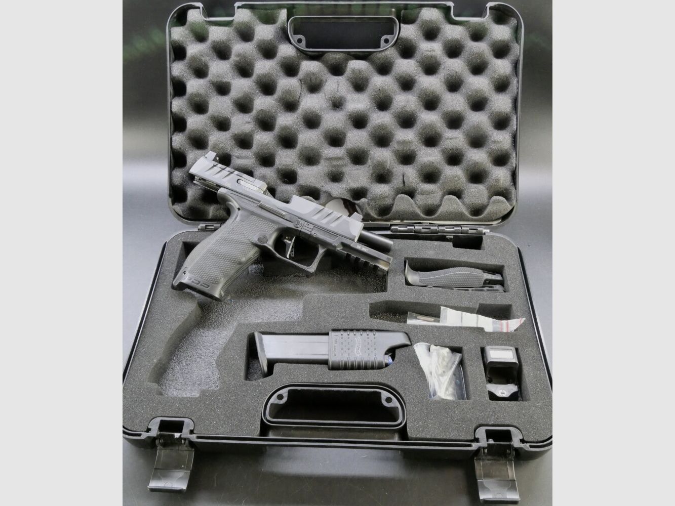 Vorführwaffe Carl Walther halbautom. Pistole PDP FS 9x19 OR WAI 4,5" 18R (G	 9mmLuger