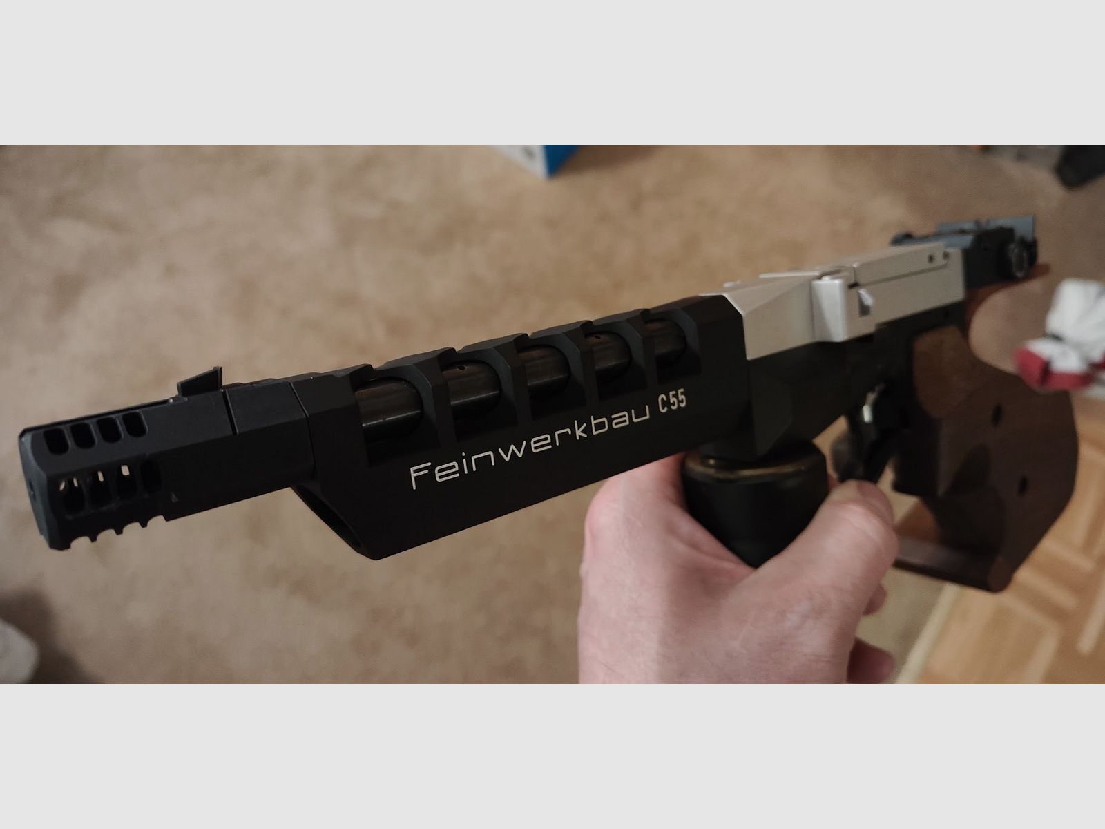 Feinwerkbau C55 pistolet pneumatyczny