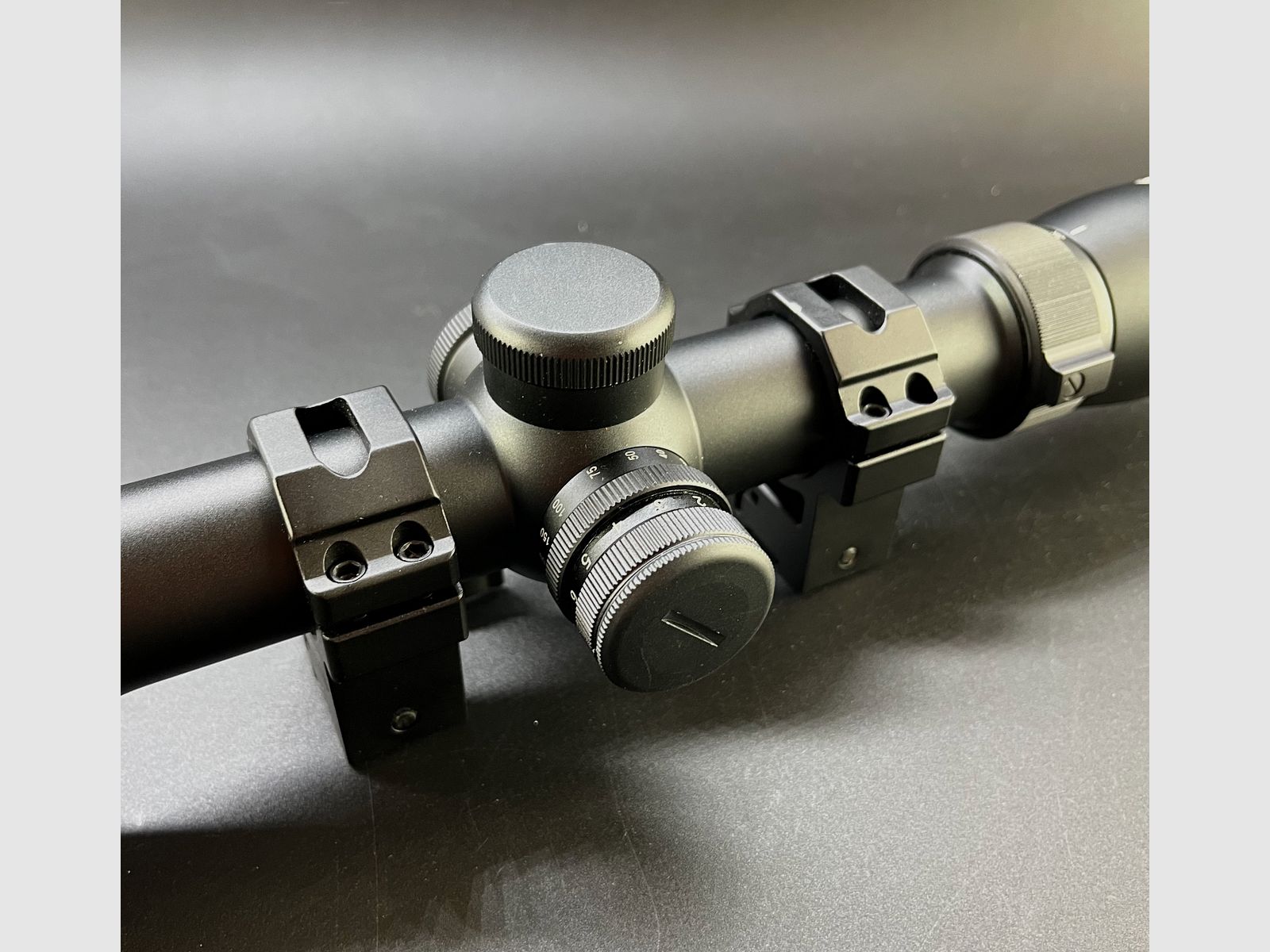 Exhibitor FOCUS In Sight 3-18x56 #4 30mm Parallax with ring mount