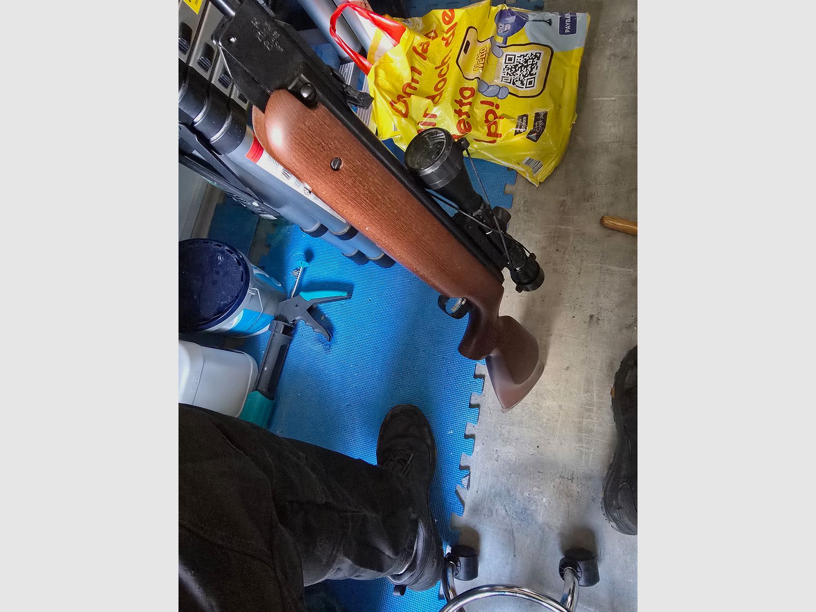 HW77 Air rifle Caliber .22 Luftdruckgewehr von Weihrauch 