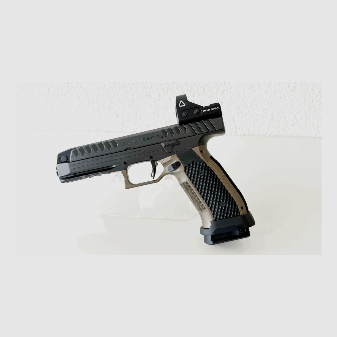 LAUGO ARMS Alien 9x19 Zestaw Full Kit z gwintowaną lufą Czarny / Zielony 9mmLuger