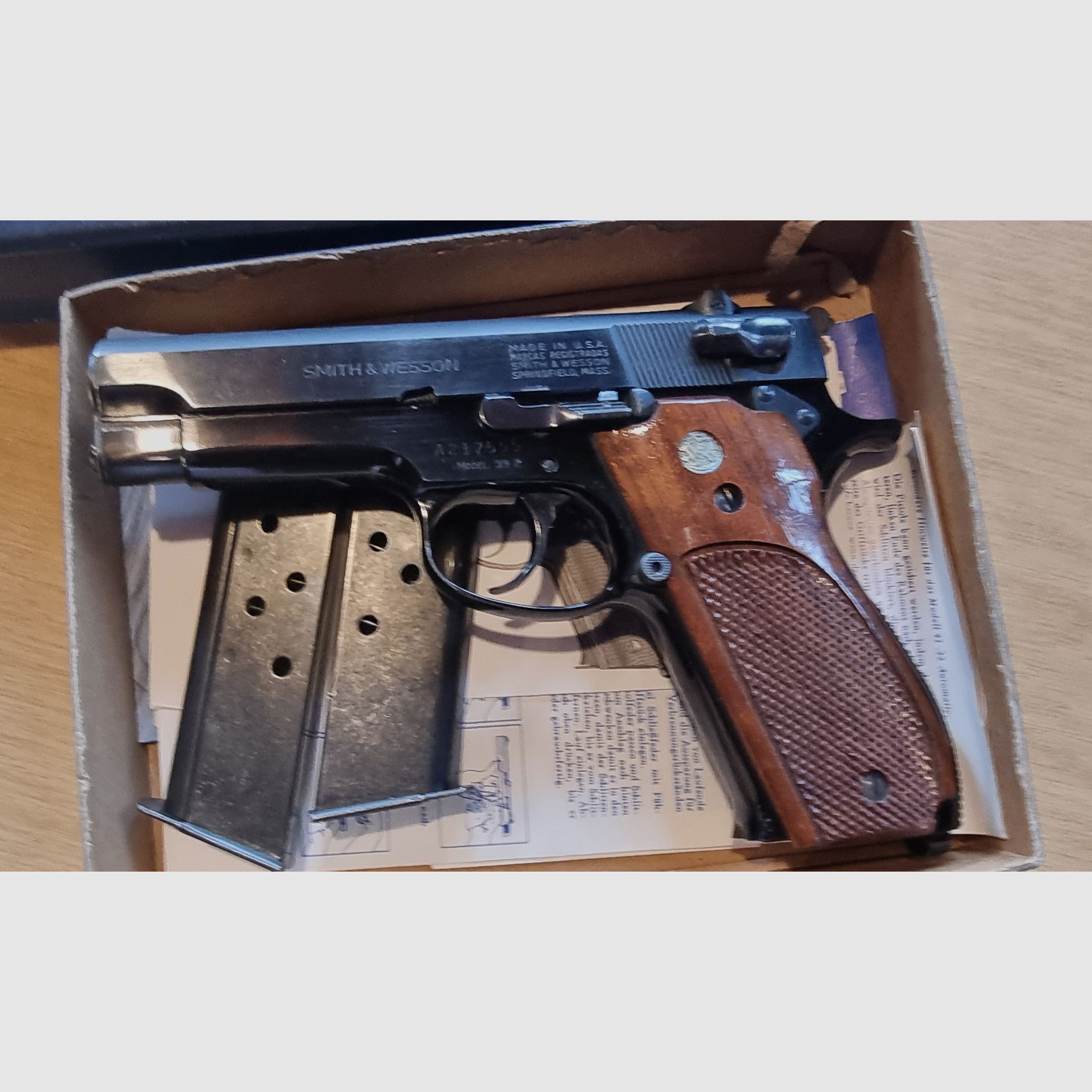 Smith & Wesson Mod. 39-2 im Kaliber 9mm