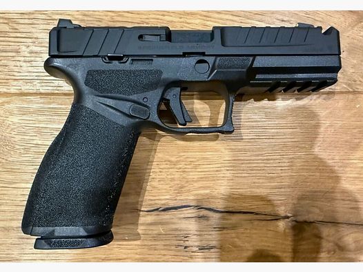 Springfield Armory HS Echelon Black 4.5" Comp Tac U-Dot