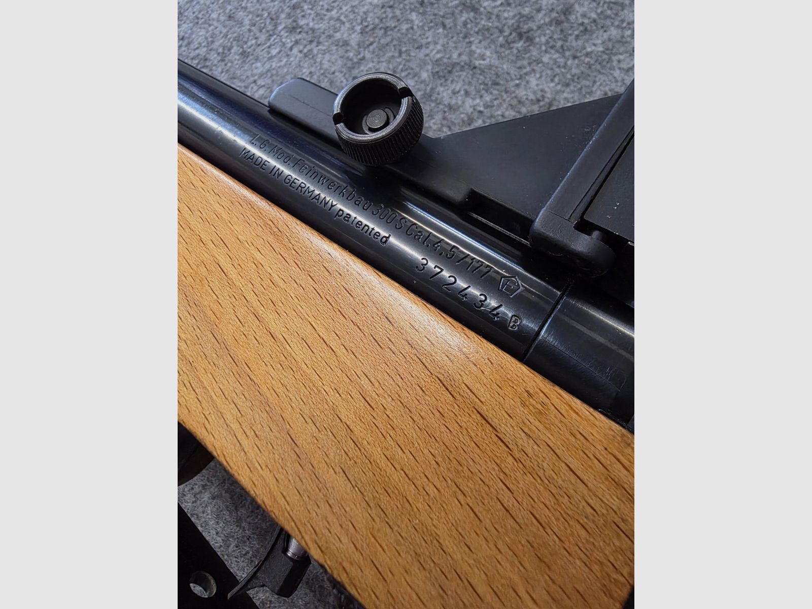 FWB Seitenspanner Feinwerkbau Mod. 300S Junior z prywatnej ręki w najlepszym stanie Cal. 4,5mm Diabolo, zdjęcie 5 z 8