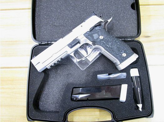 Sig Sauer P226 X-Five