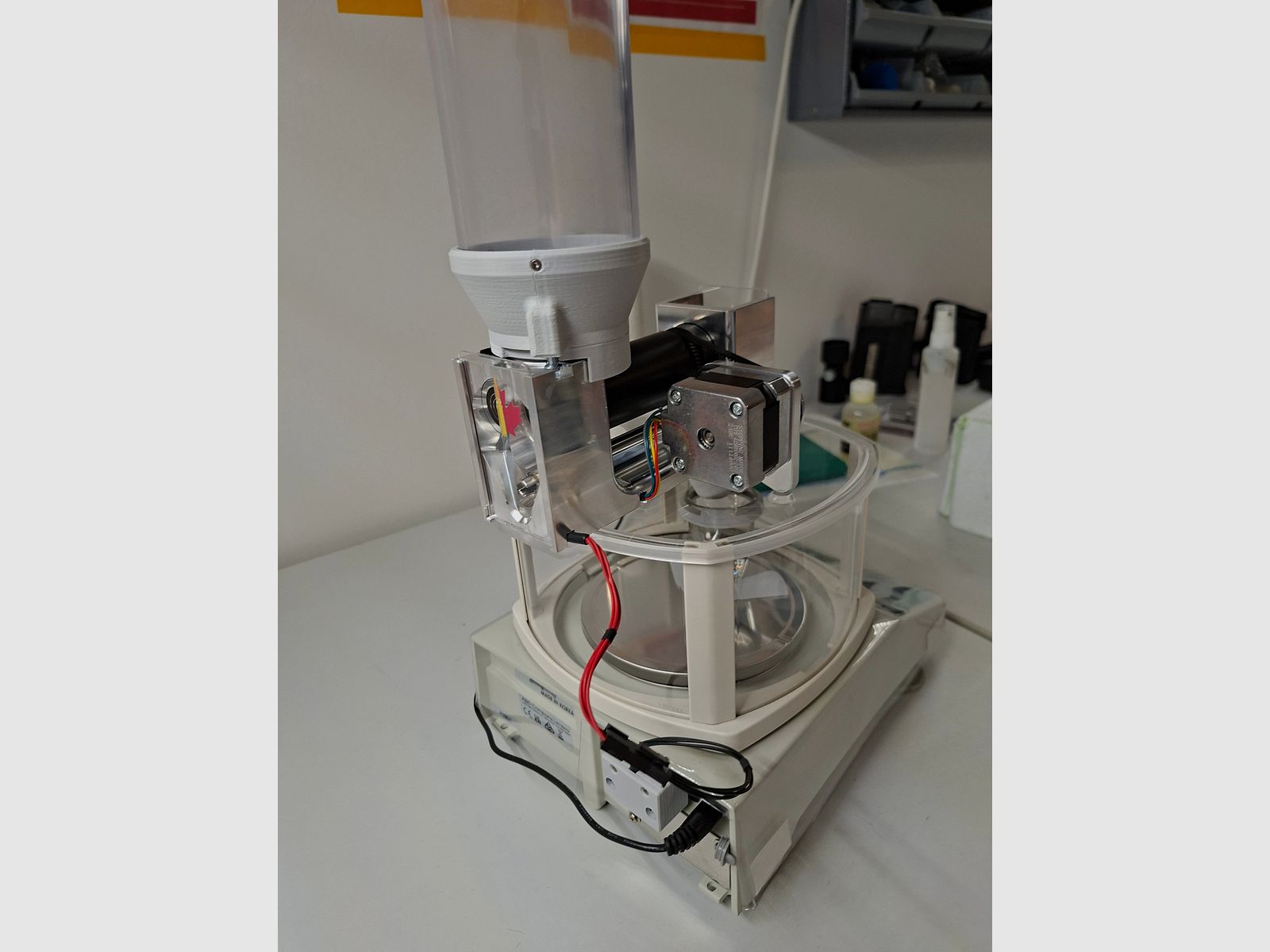 Pulverfüllgerät Trickler V4 mit Digital Präzisionswaage A&D FX-120 Garantie