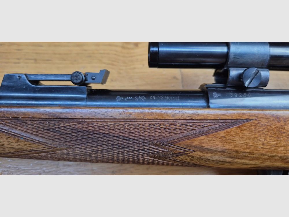 Wunderschöne Jagd- und Sportbüchse Walther KKJ – Kal. 22 Hornet – Stetcher-Abzug – Magazin 5 Schuss – Zielfernrohr Zielkar 4 mit Absehen Nr. 1 – Hohe Präzision – Waffe von 1959 – Sehr guter Zustand – TBE +, Bild 38 von 42